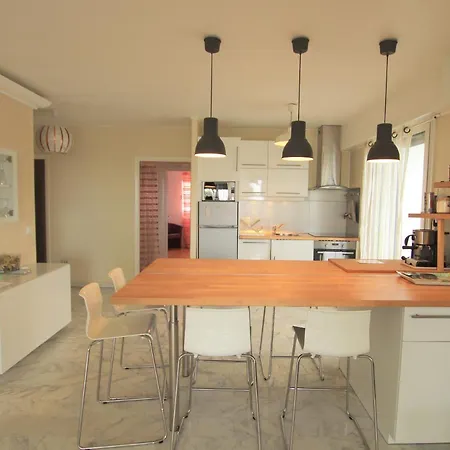 Le Blue Whale Apartamento Saint-Laurent-du-Var